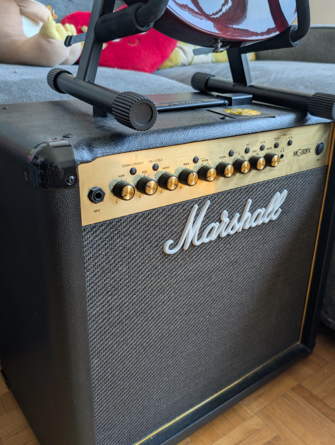 Gibson Les Paul Studio Electric Guitar with Marshall MG50FX Amp - photo 5