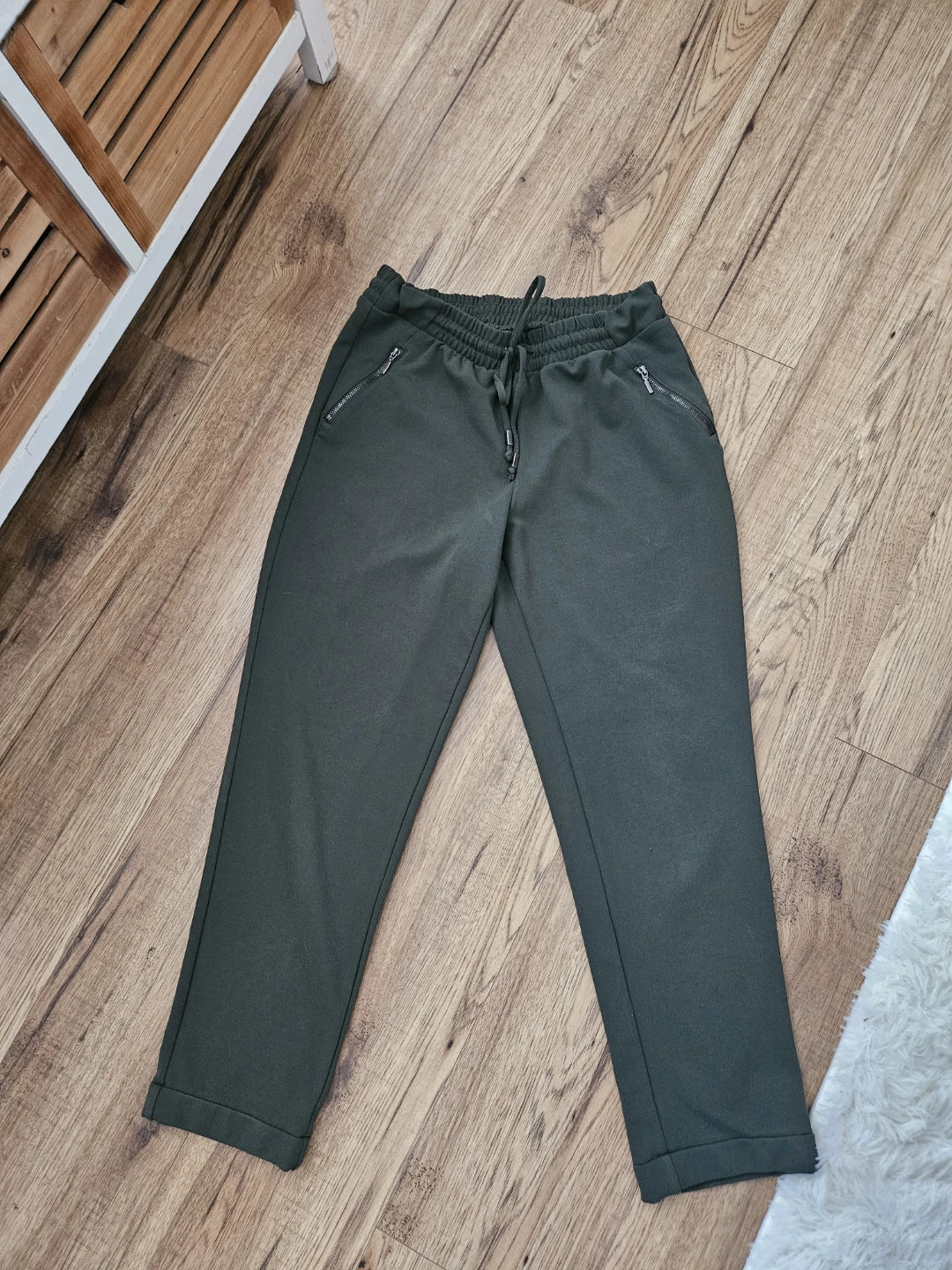 Women's green pants size Small