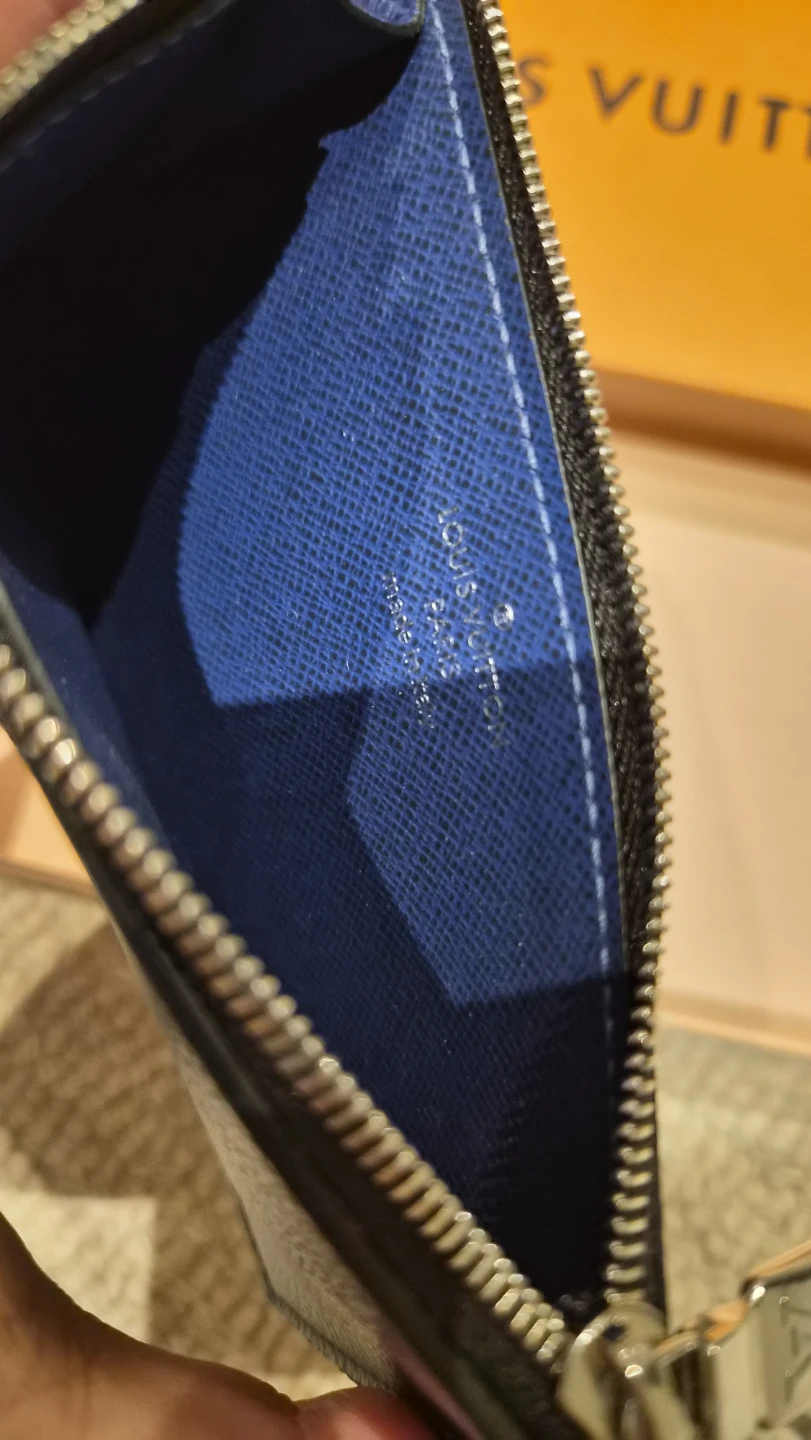 Louis Vuitton Blue Monogram Coin Card Holder - photo 3