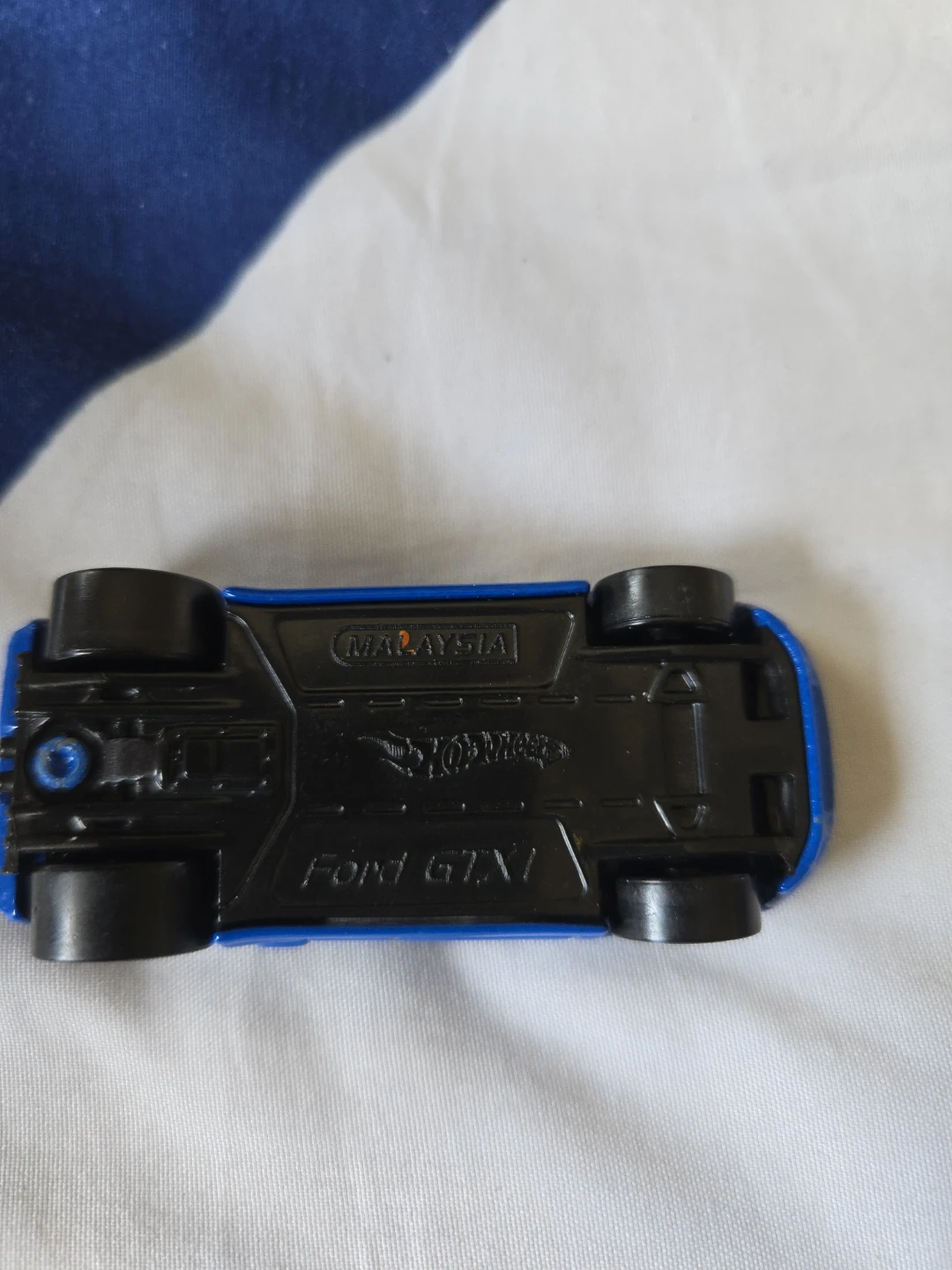 Hot Wheels Ford GT LM Blue Black Stripe Diecast Car - photo 2