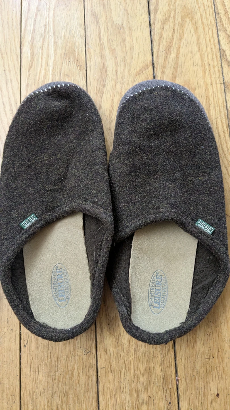 LEISURE FOAMTHREAD Slippers