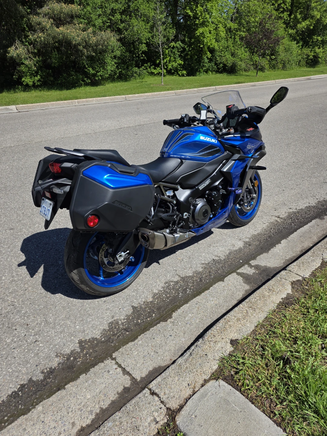 Suzuki GSX-S 1000 GT Motorcycle