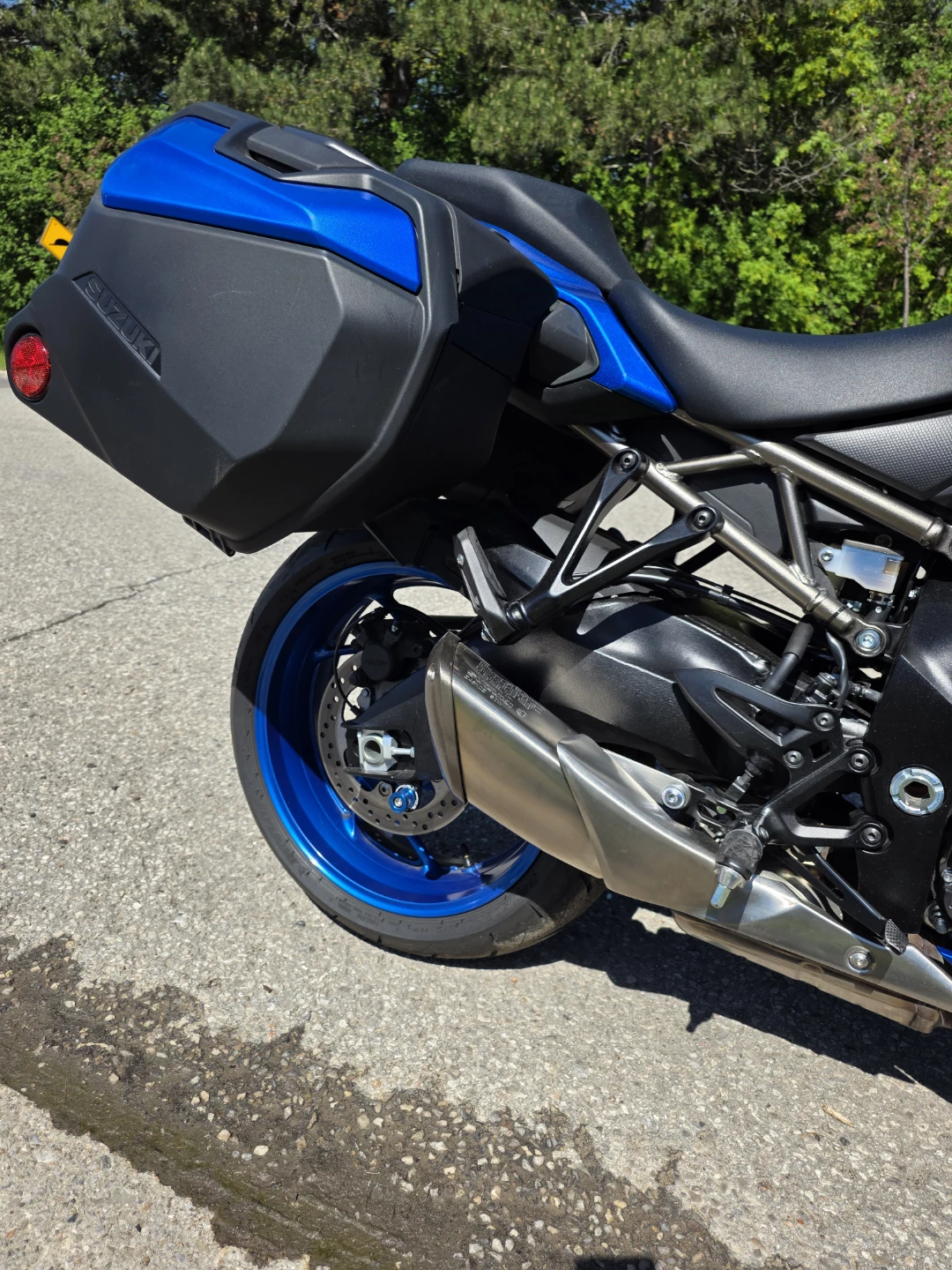 Suzuki GSX-S 1000 GT Motorcycle - photo 2