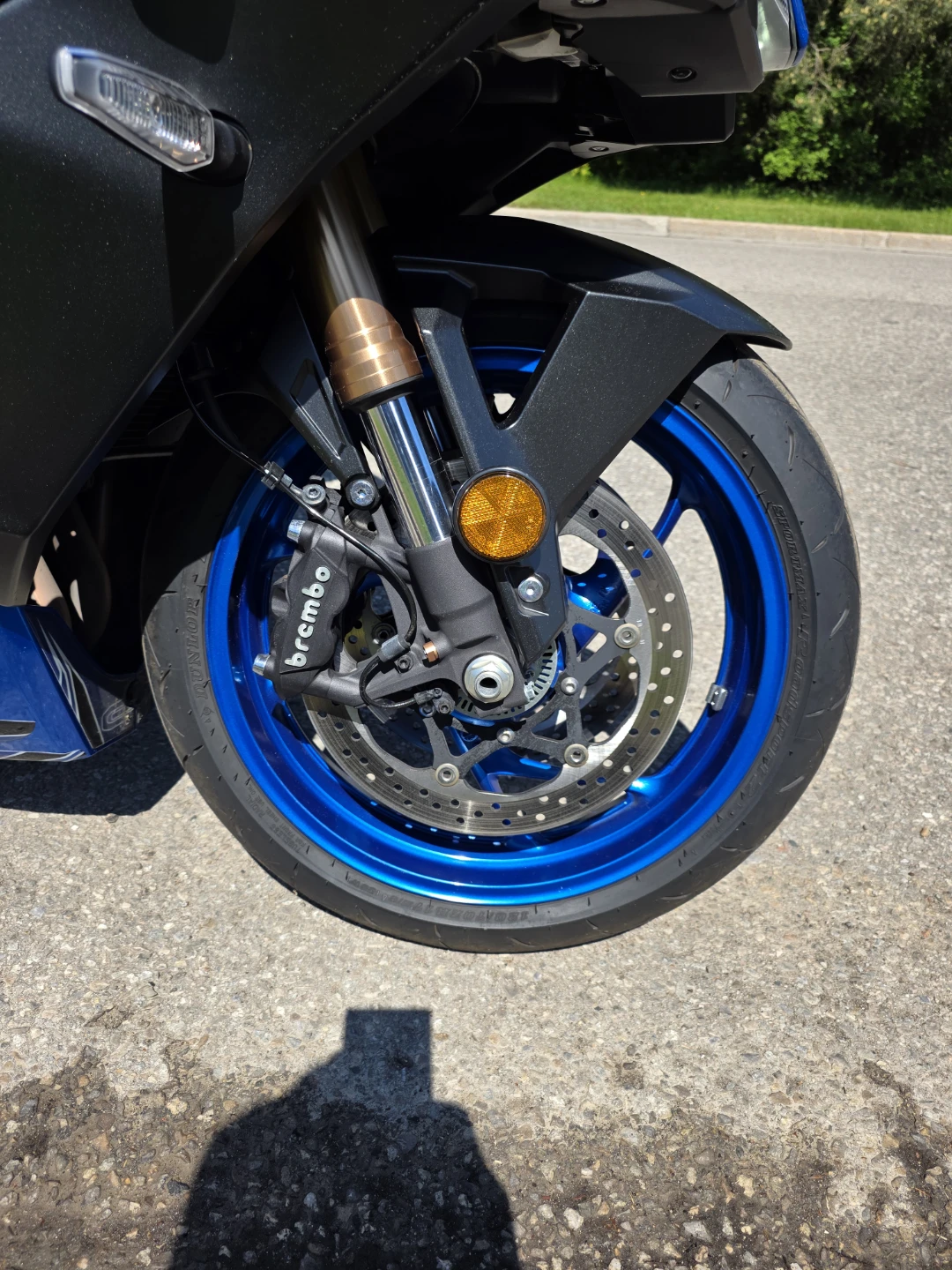 Suzuki GSX-S 1000 GT Motorcycle - photo 4
