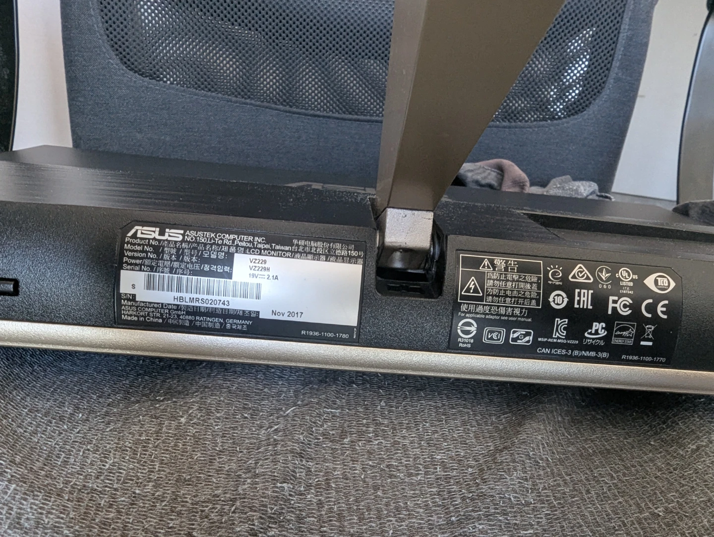 ASUS VZ229h 21.5-inch Monitor - photo 2