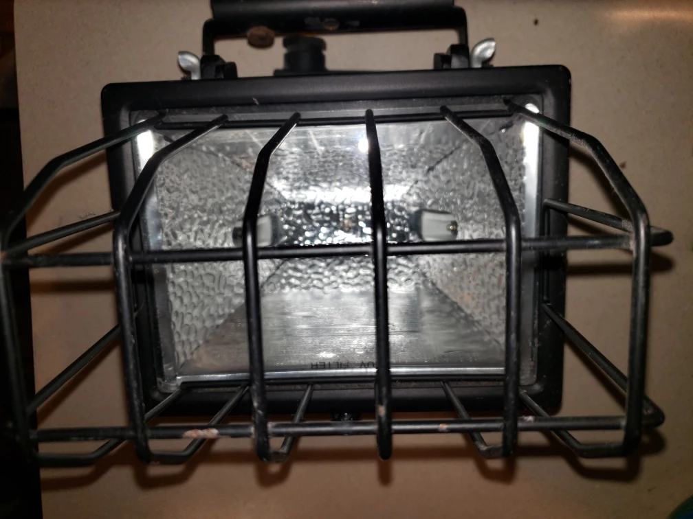 Portable Work Light L-18 - photo 4