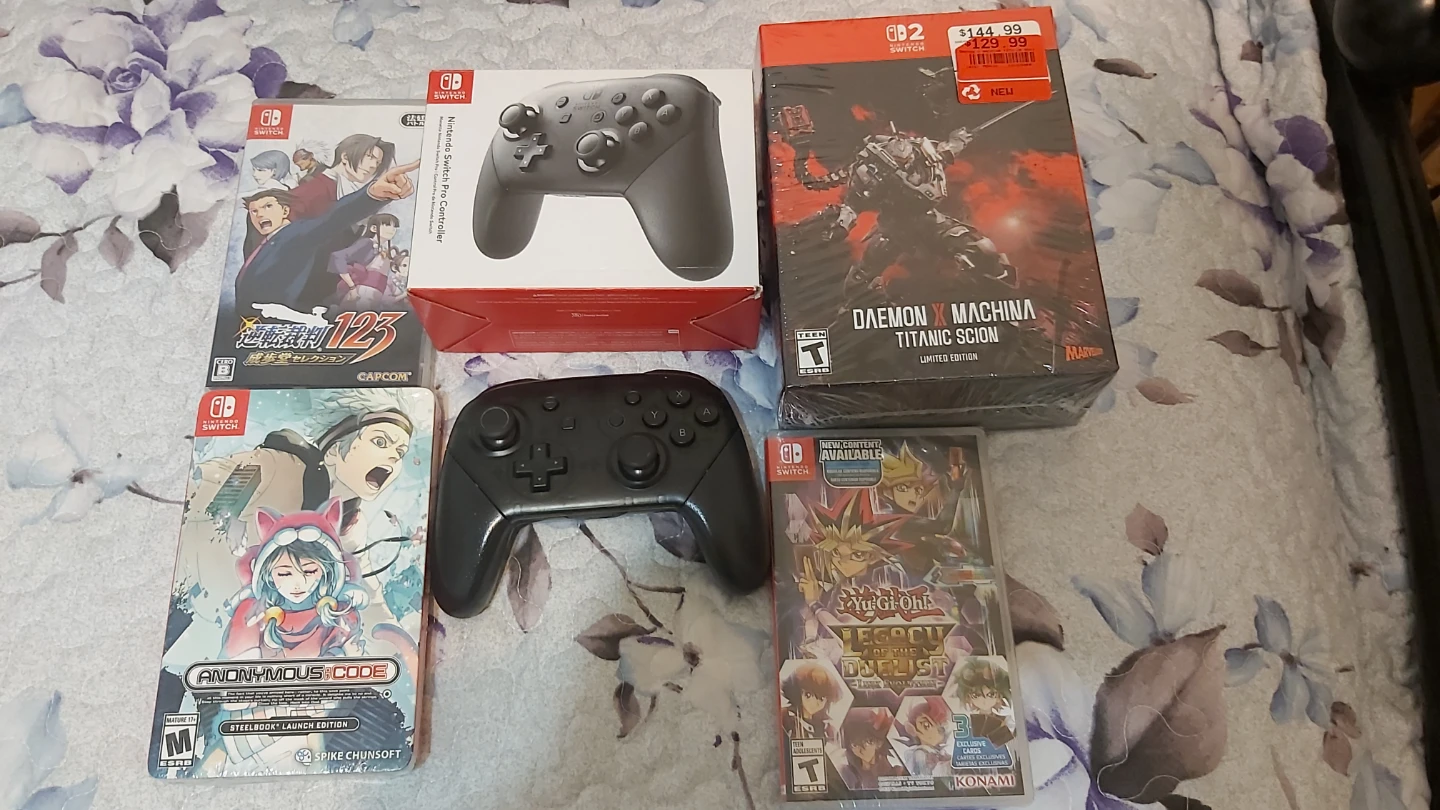 Nintendo Switch Pro Controller & Games Bundle