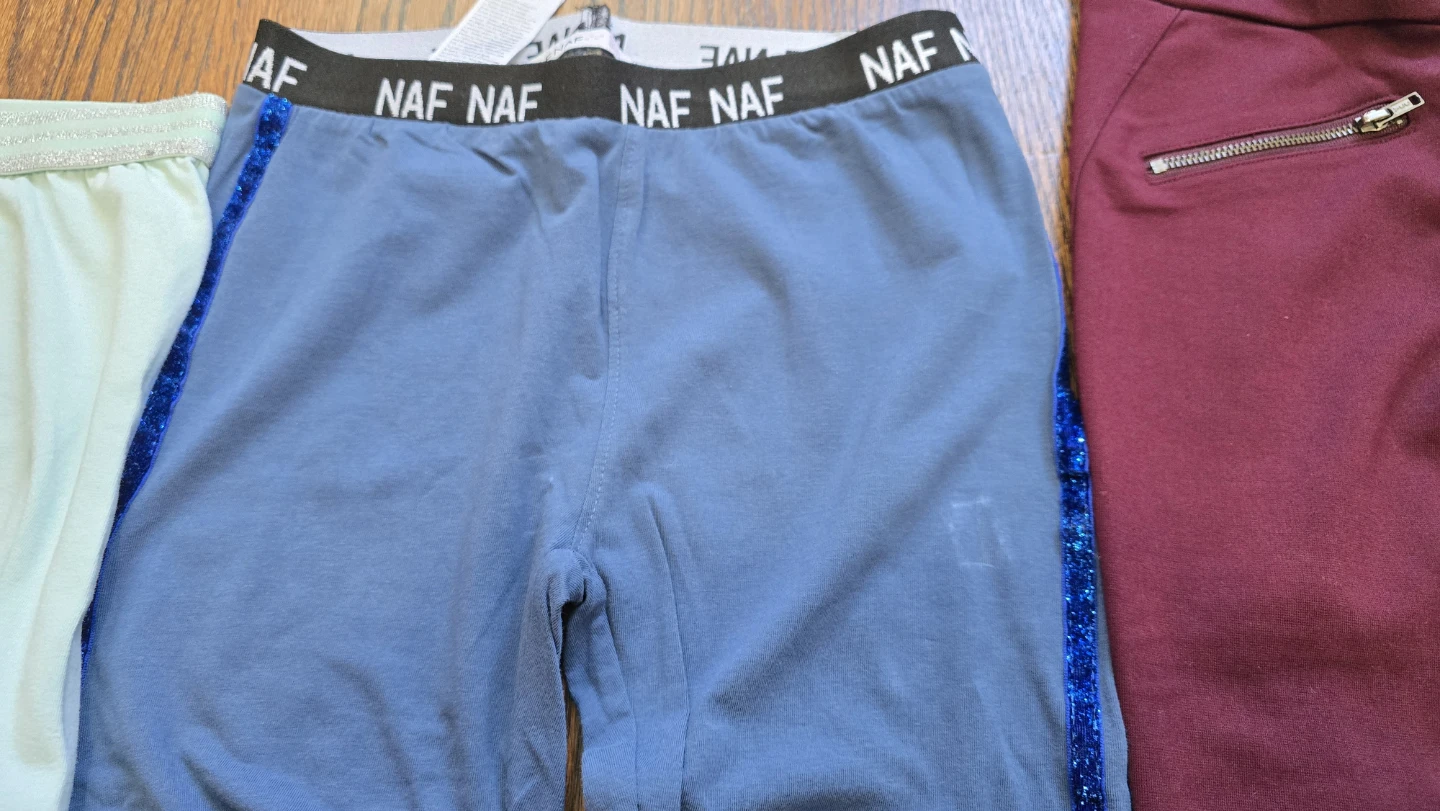 Free Bundle of 4 Girls' Leggings 10-12Y - photo 2