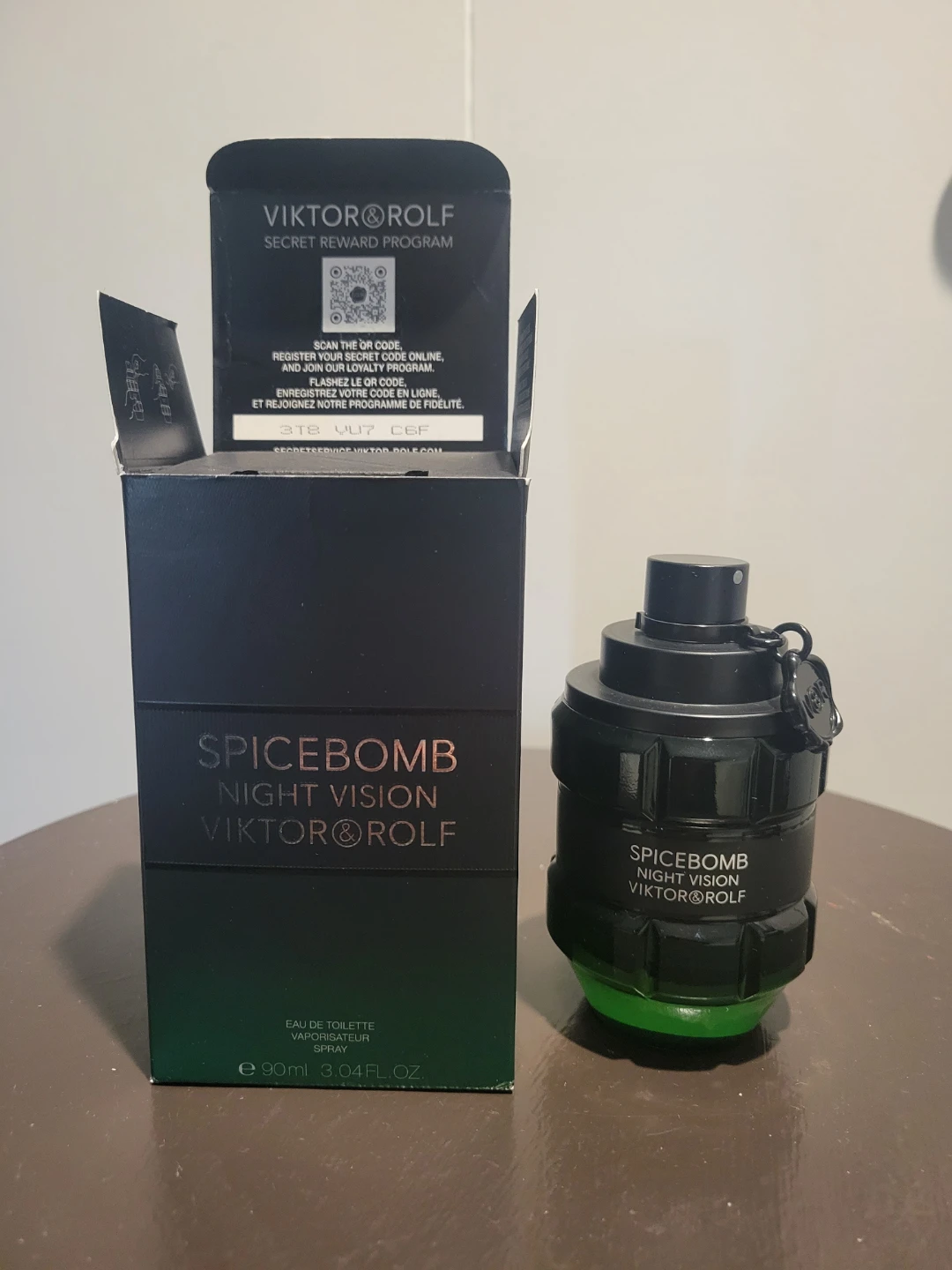 Viktor & Rolf Spicebomb Night Vision Eau de Toilette 90ml - photo 2