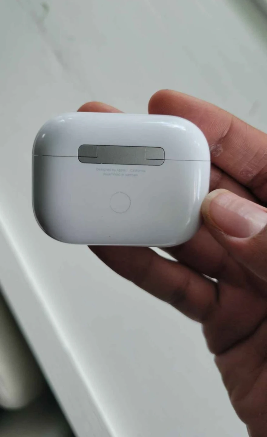 Apple AirPods Pro Charging Case - photo 3