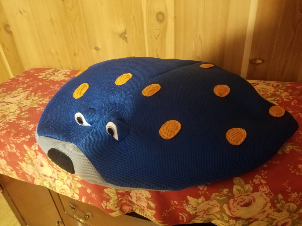 Crane Aqua Animal Sting Ray Pool Float Toy
