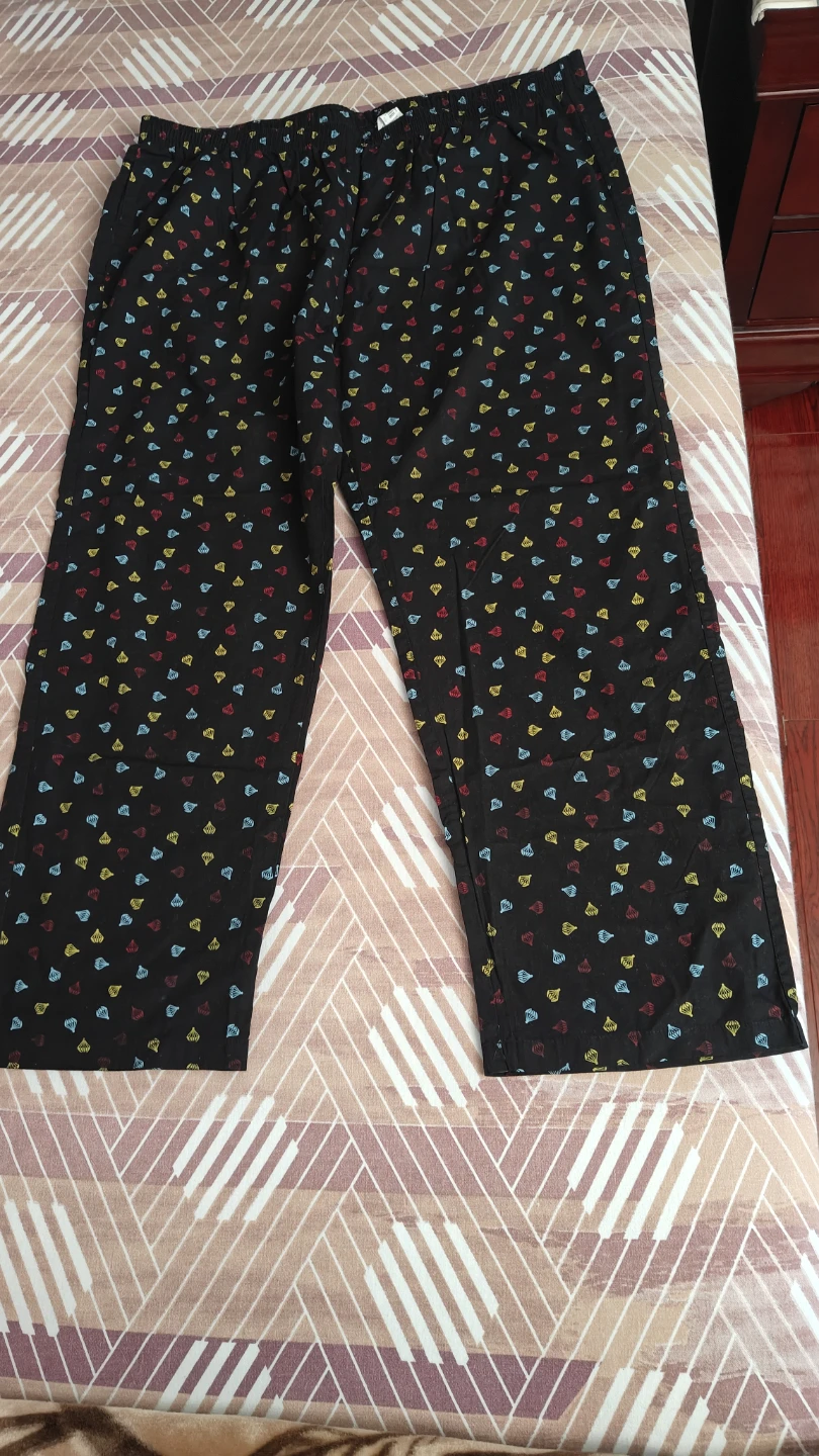 Black Pajama Pants with Diamond Pattern