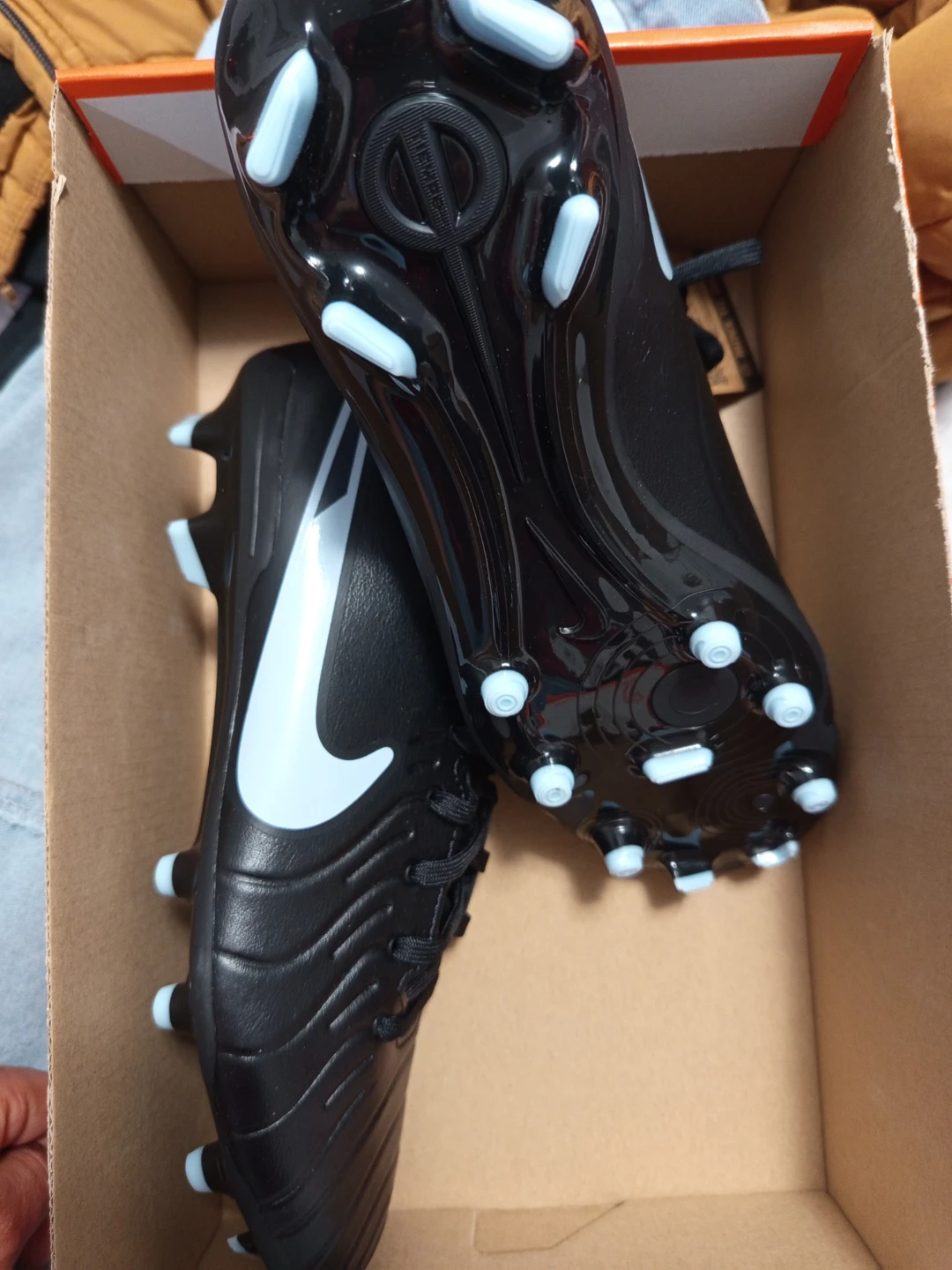 Nike Legend 10 Club FG/MG Soccer Cleats Black Size 9 - photo 2