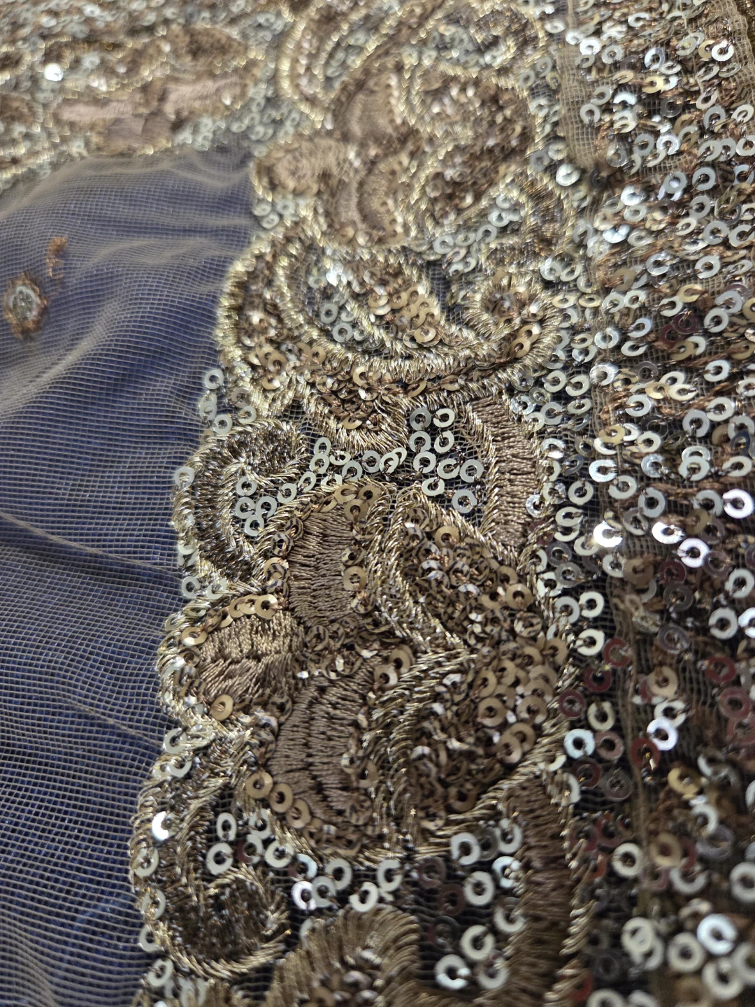 Women's Embellished saree with   Blouse and petticoat - photo 3