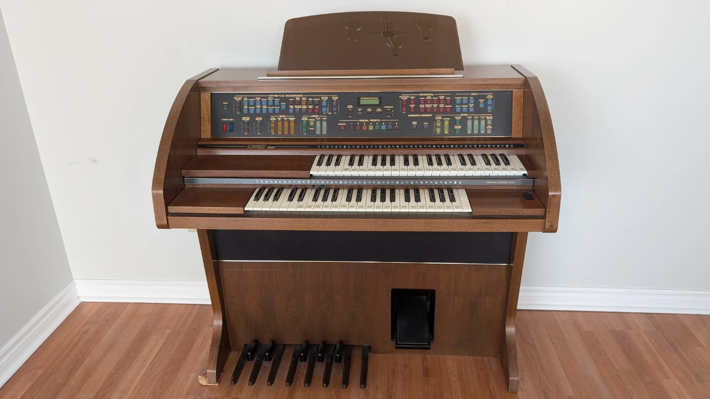 Lowrey Fiesta Organ - photo 2