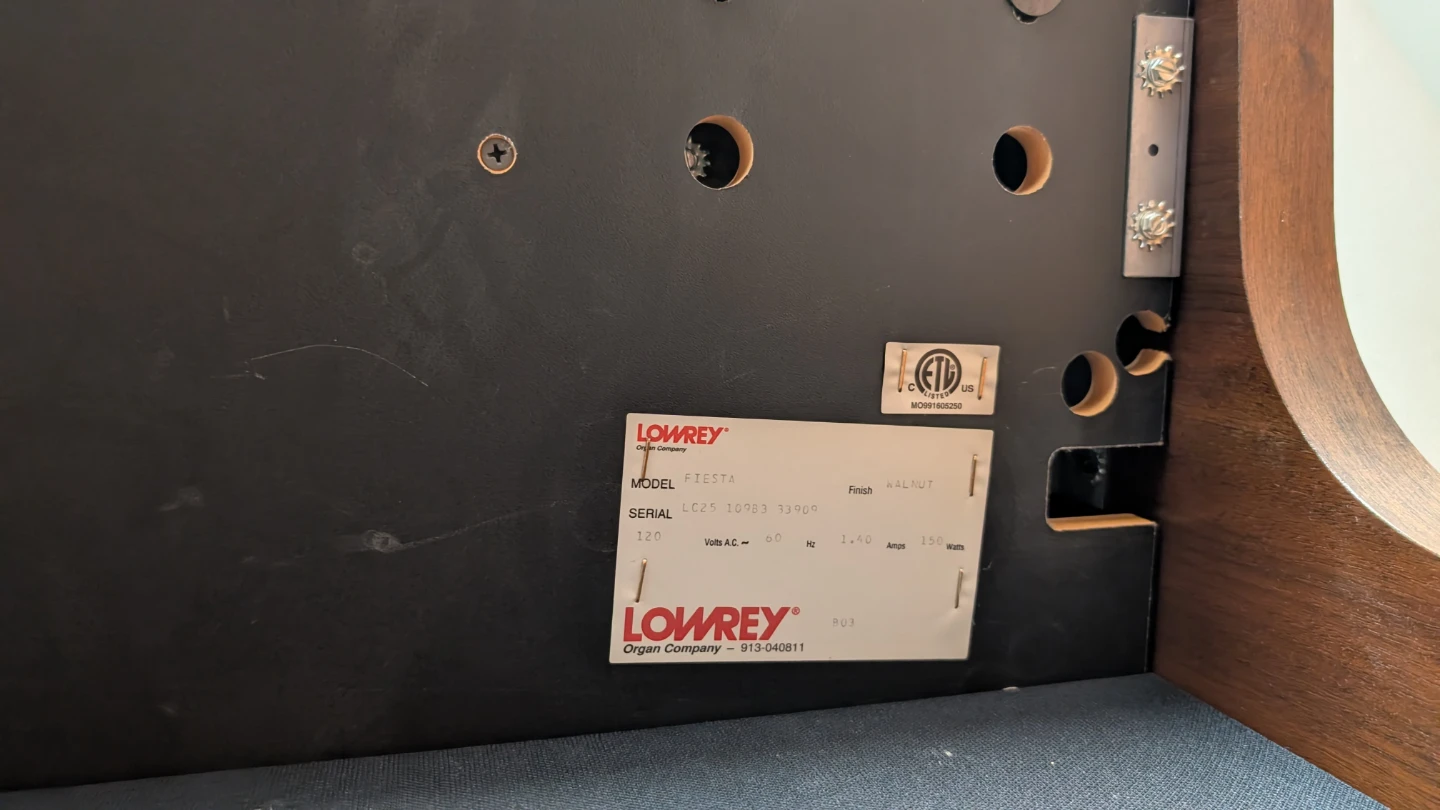 Lowrey Fiesta Organ - photo 3