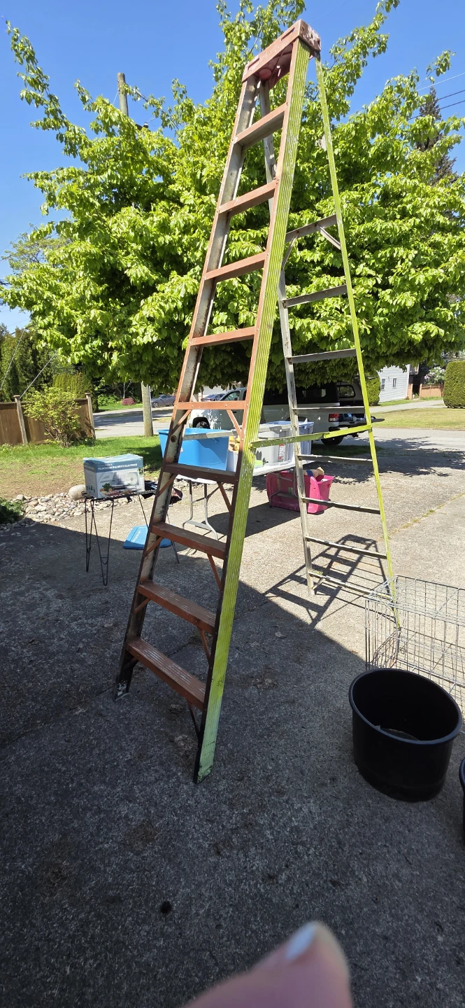 aluminum A frame ladder