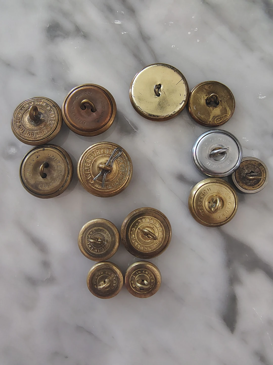 ✨ Vintage Military Button Lot – 13 Pieces ✨ - photo 4