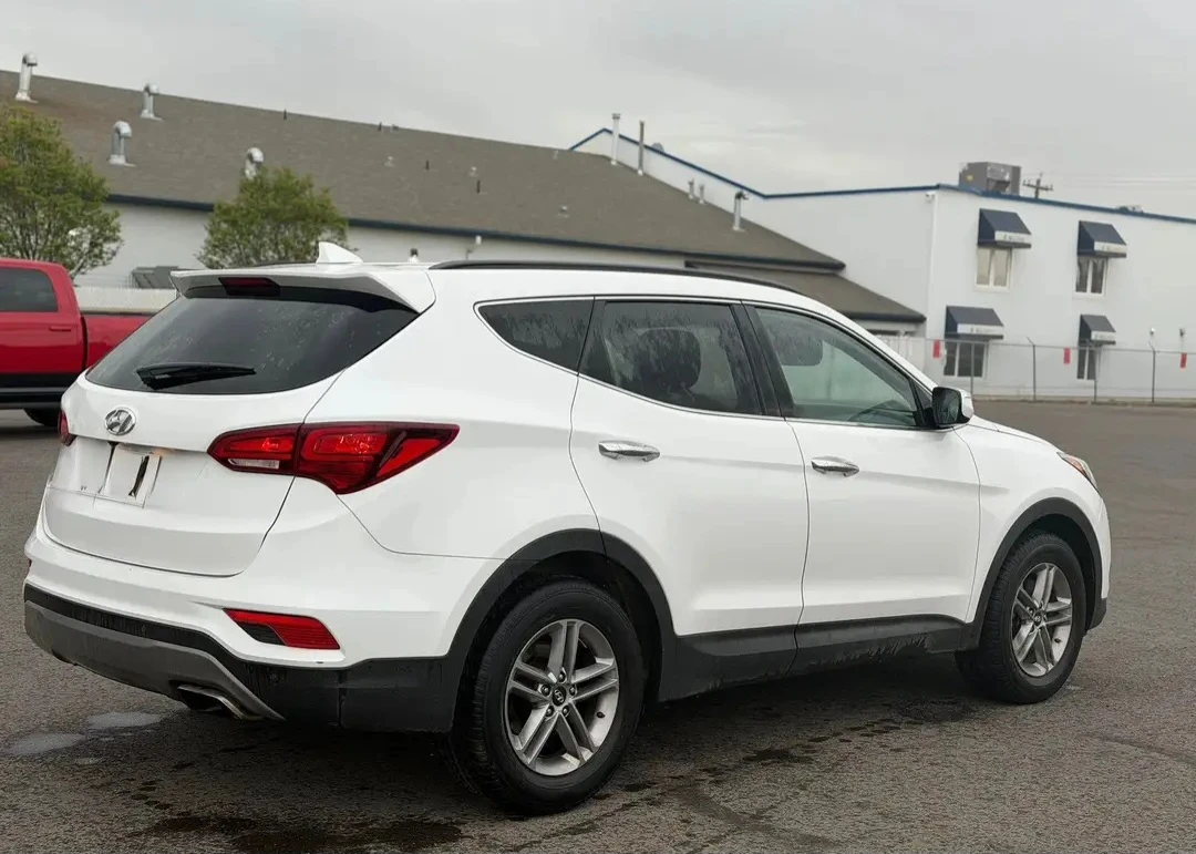 2018 Hyundai Santa Fe Sport AWD - 179 K - photo 3