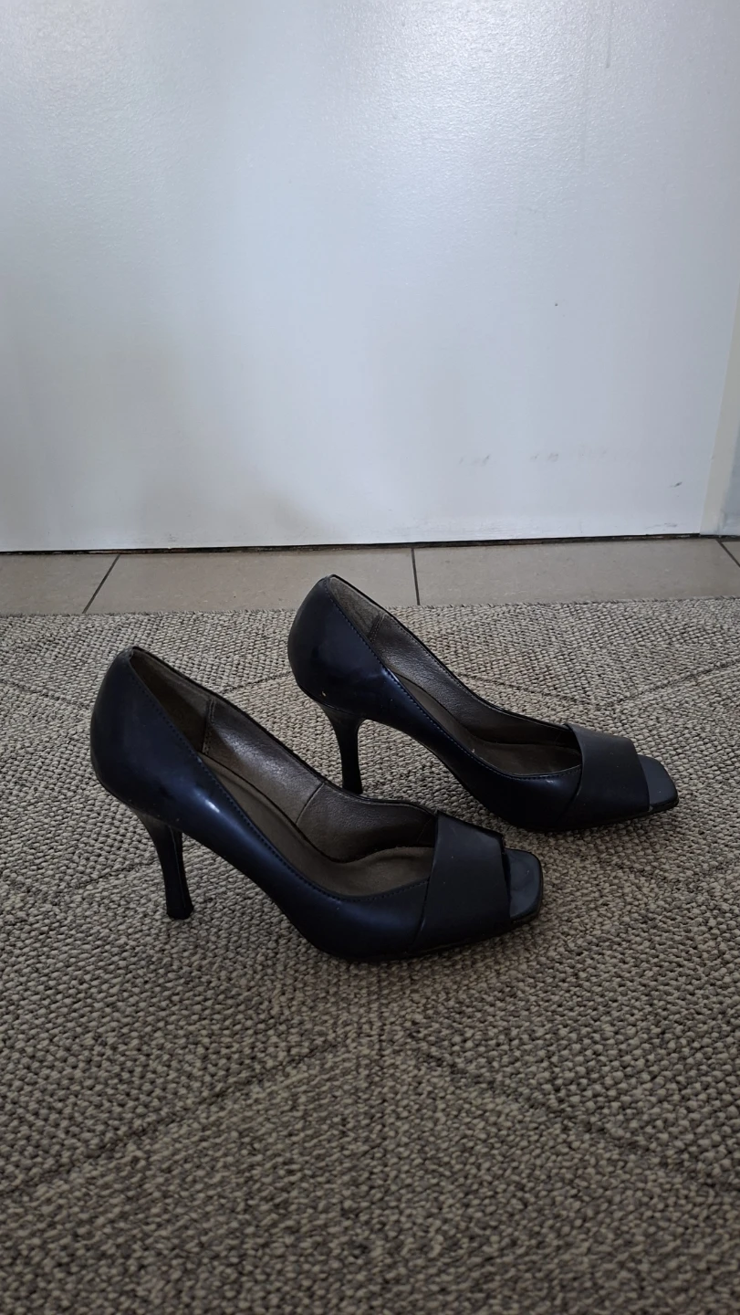 Naturalizer, Le Château & Spring Heels Bundle - photo 4