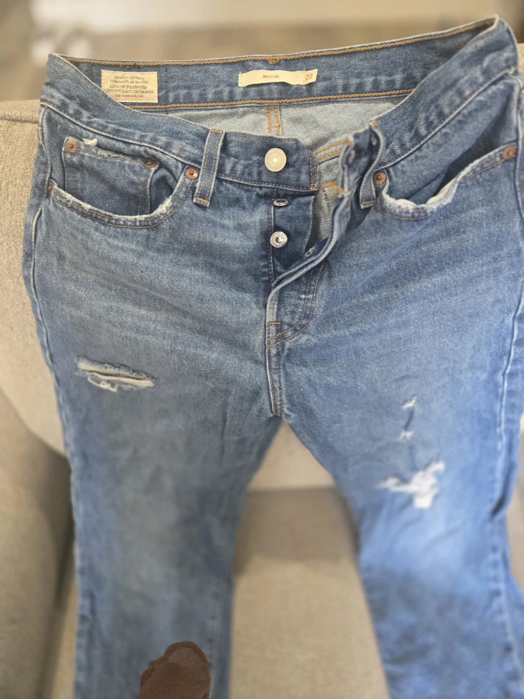 Levi's Women's 501 Original Fit Jeans Size 27