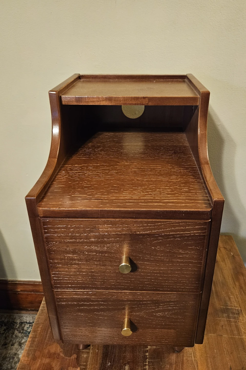 Nightstand/side table with drawers - photo 2