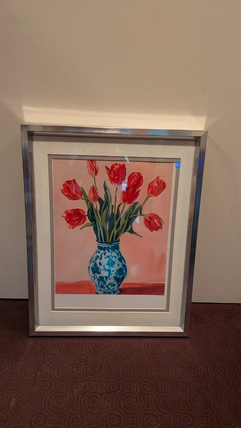 2 Frames with Prints Included. - photo 3