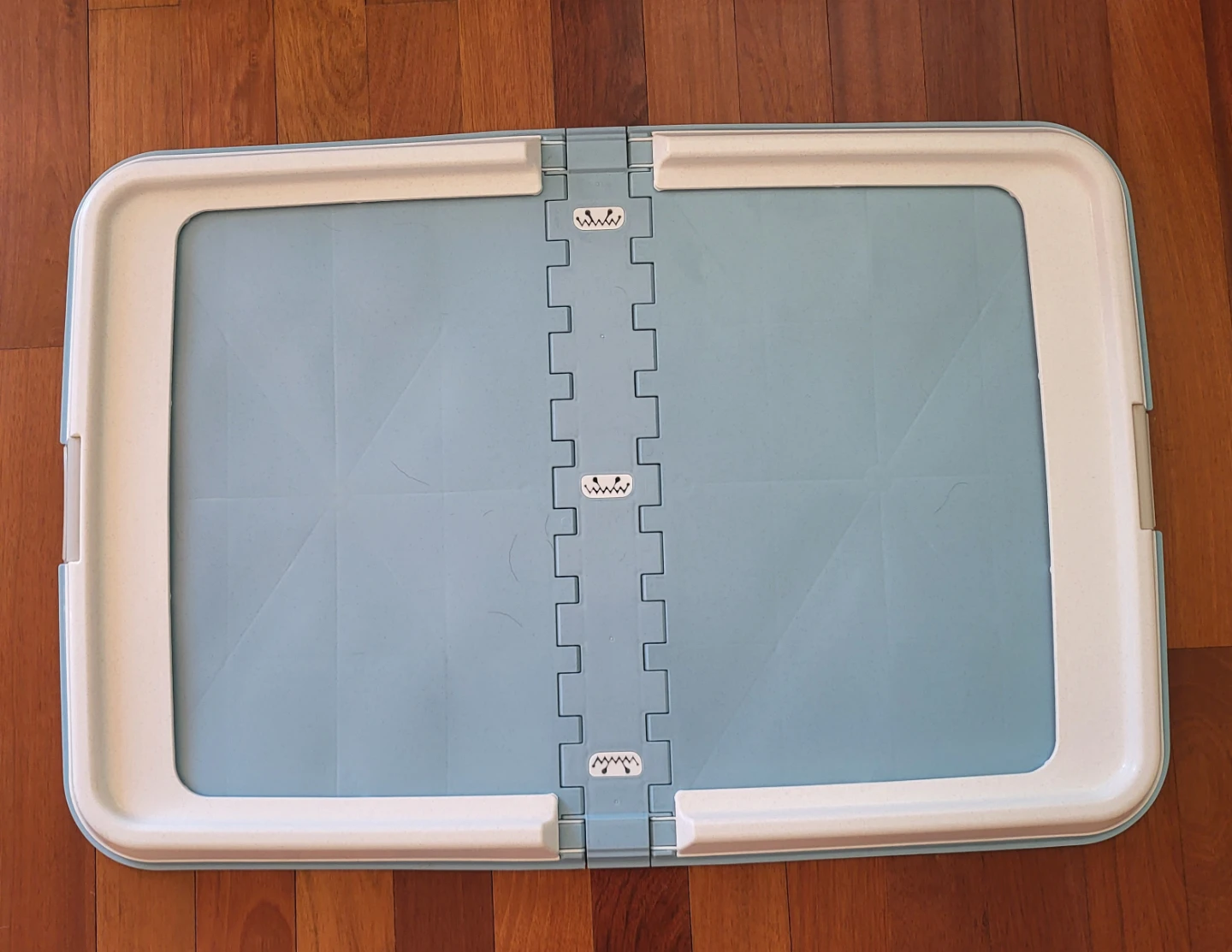 XL Pet Training Pad Holder. Blue