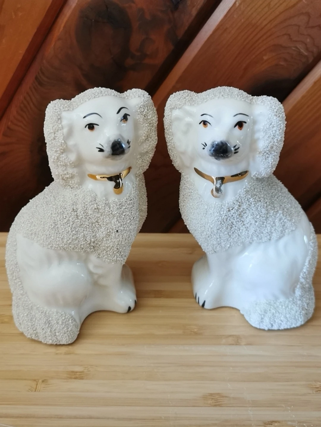 Vintage Staffordshire Confetti Dog Pair – English Porcelain - photo 3