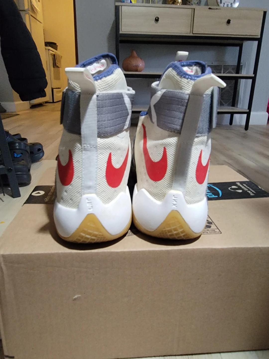 Nike LeBron Soldier 10 "USA" Basketball Shoes
