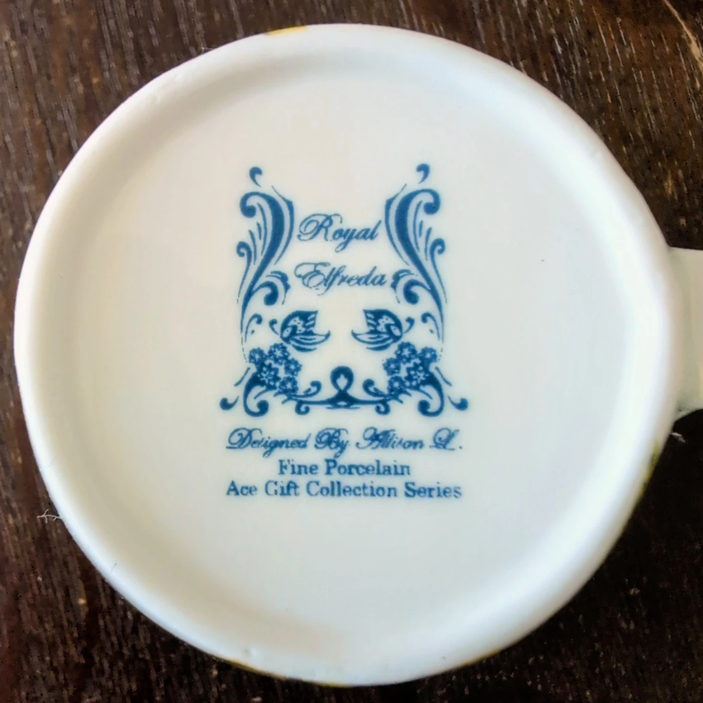 Royal Elfreda Fine Porcelain Cup & Saucer Set with Orchids - photo 4