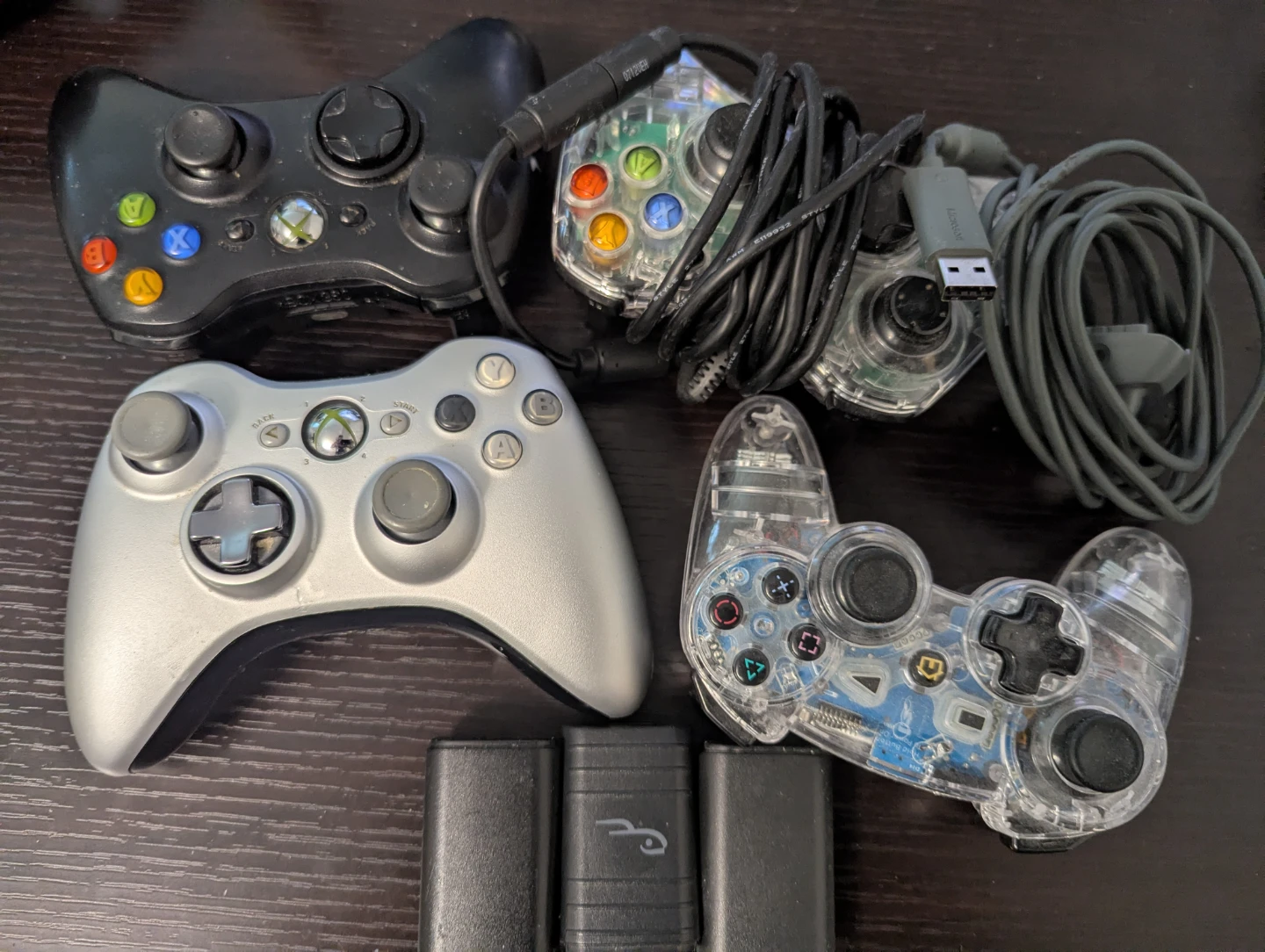 Xbox 360 Controllers and Accessories Bundle