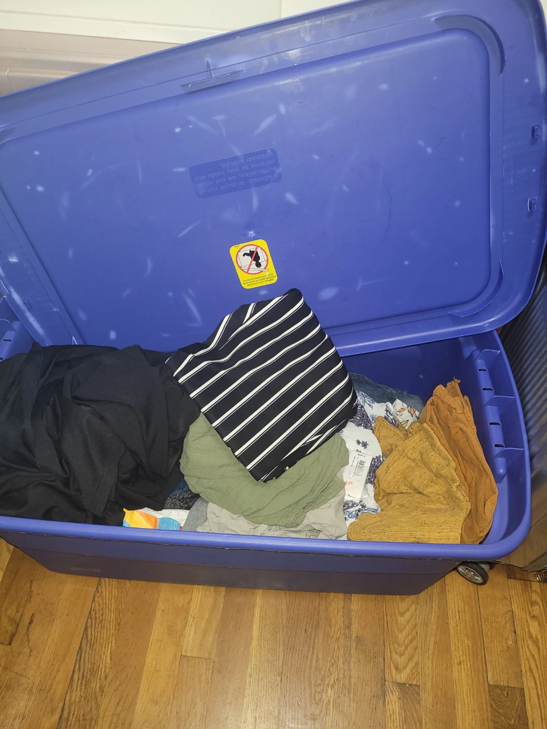 Plastic Storage Bin with Wheels - photo 2