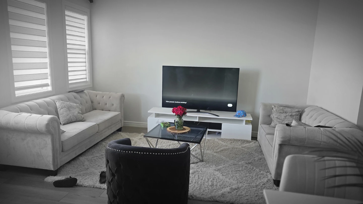Velvet Accent Chair - photo 4