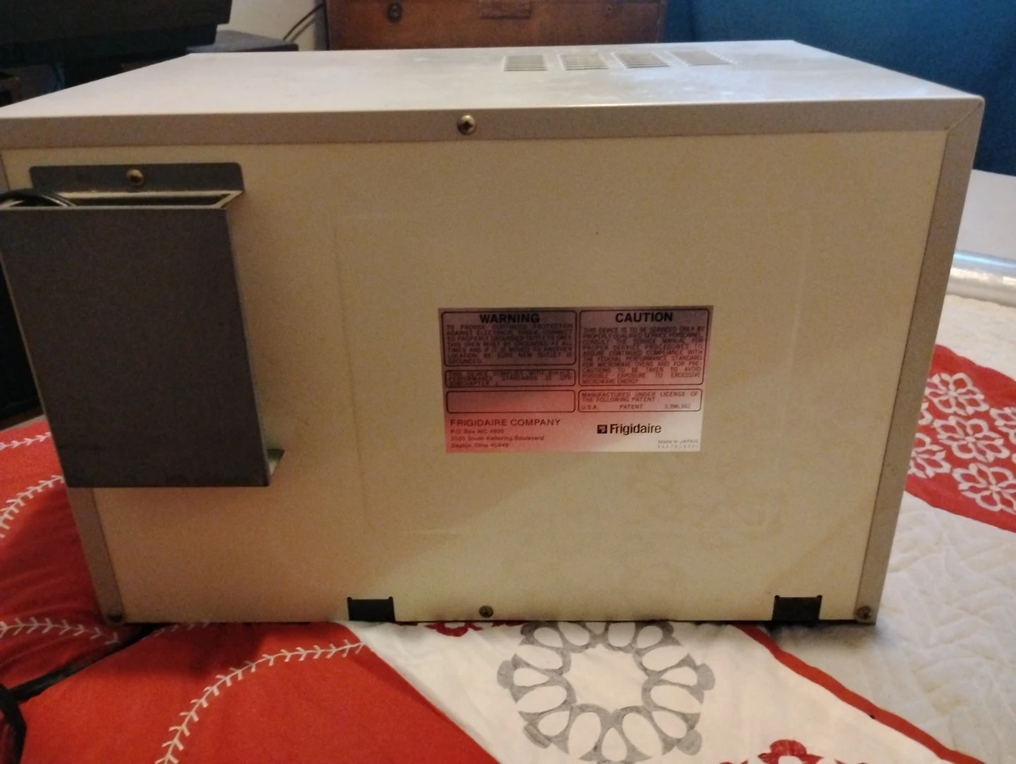 Frigidaire Microwave Oven