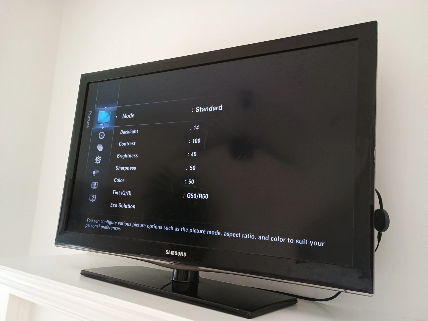 Samsung 40" HD TV LN40C540F2FXZC - photo 2