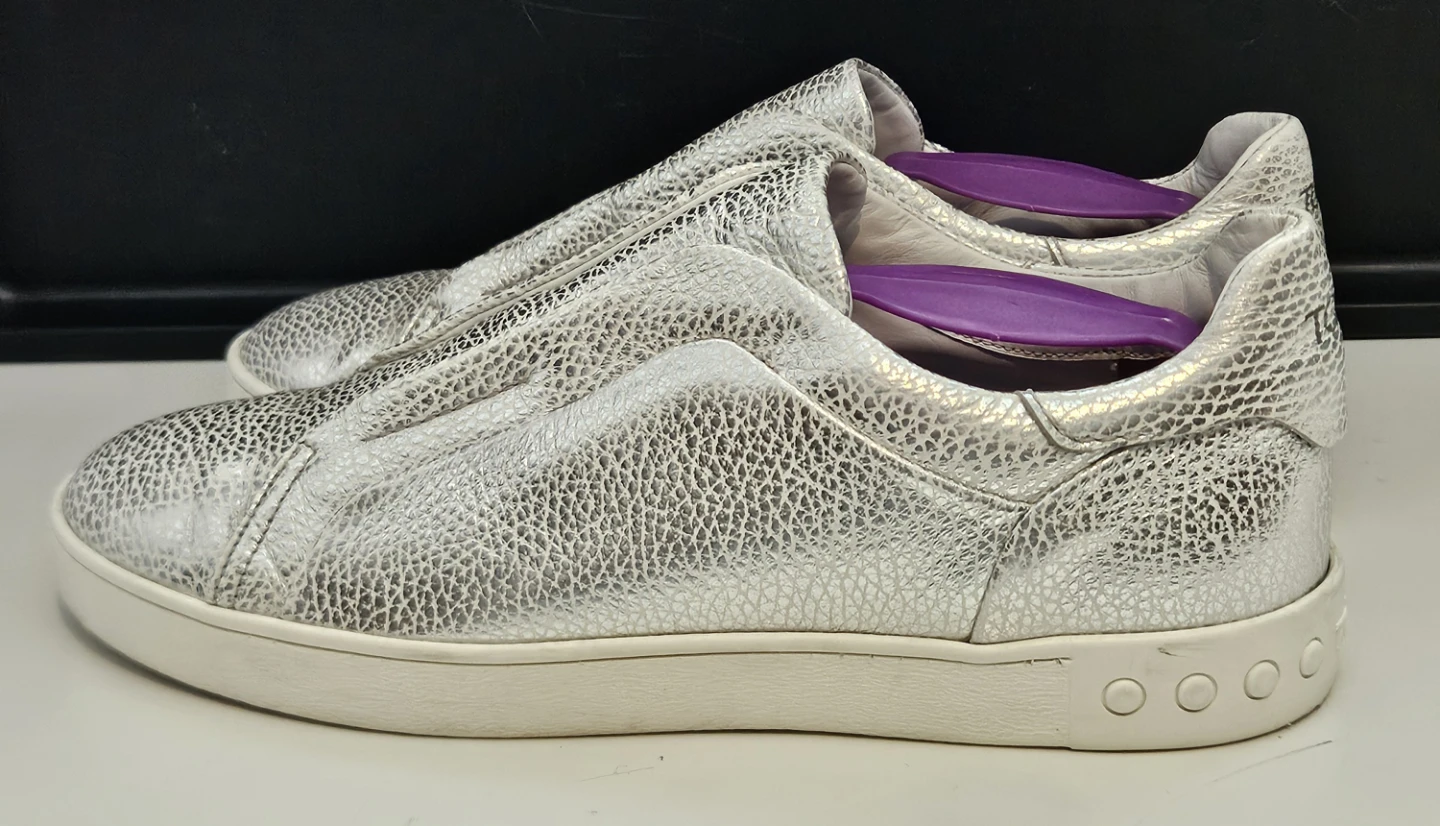 TOD'S Crackle Silver Textured Slip-On Sneakers - photo 3