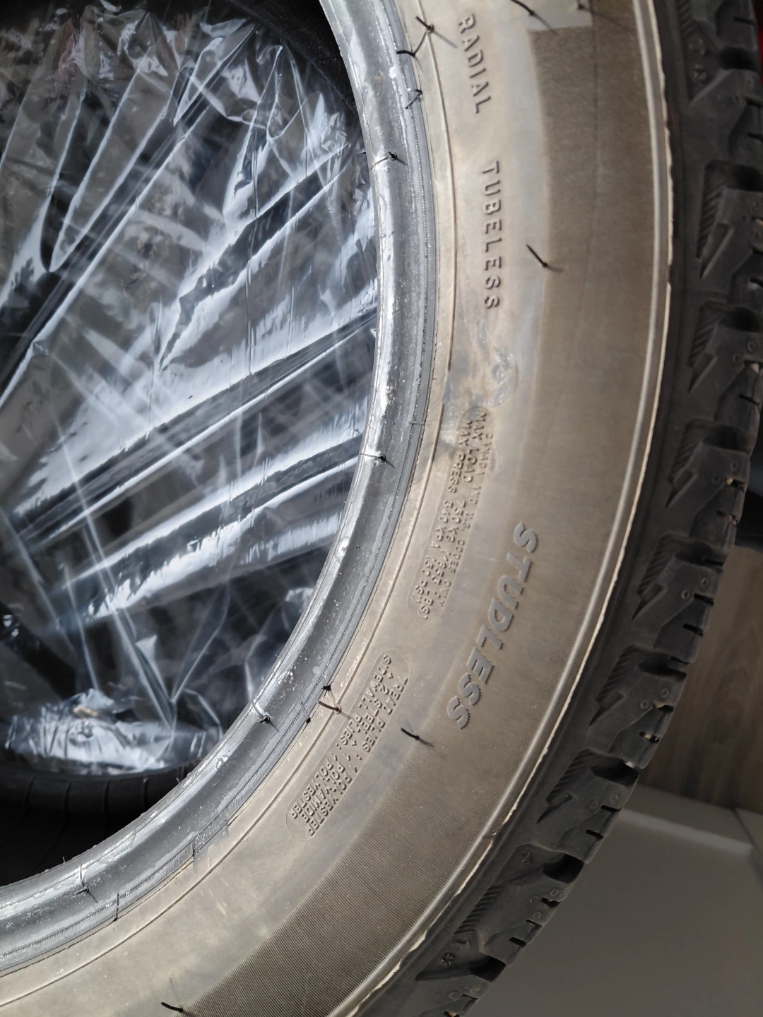 Michelin 215/55R17 98H Extra Load Tires (Set of 4) - photo 2