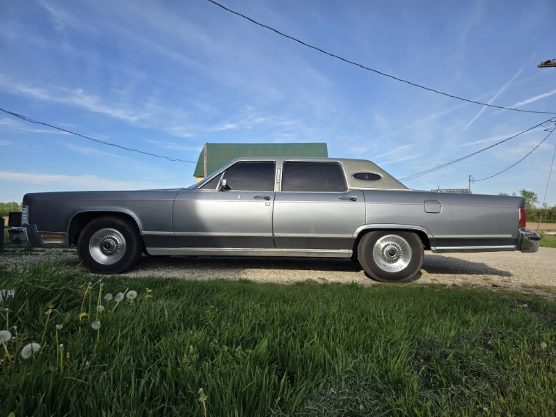 1979 Lincoln Town Car Continental, Williamsburg Edition