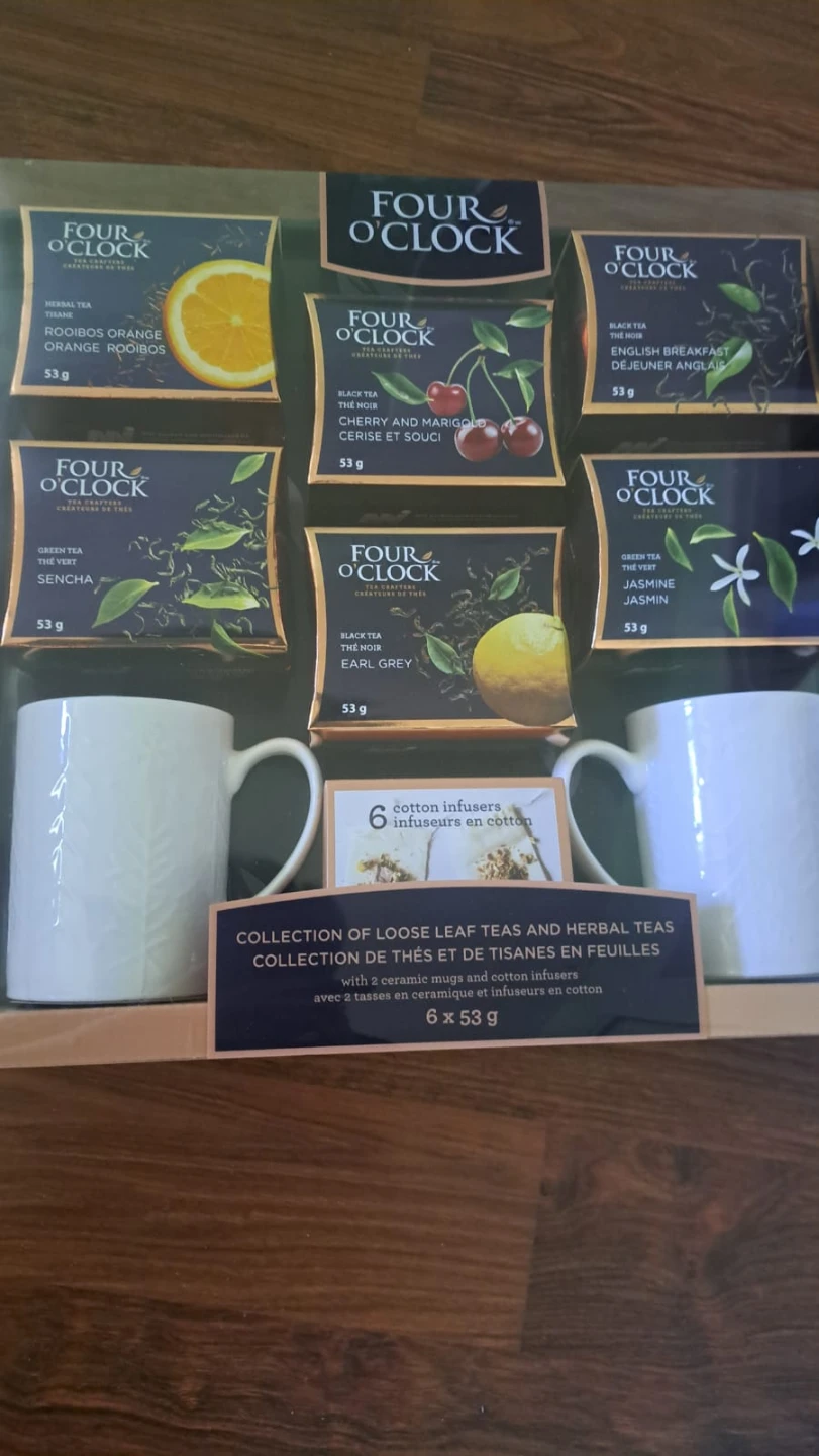 Four O'Clock Tea Collection with Mugs