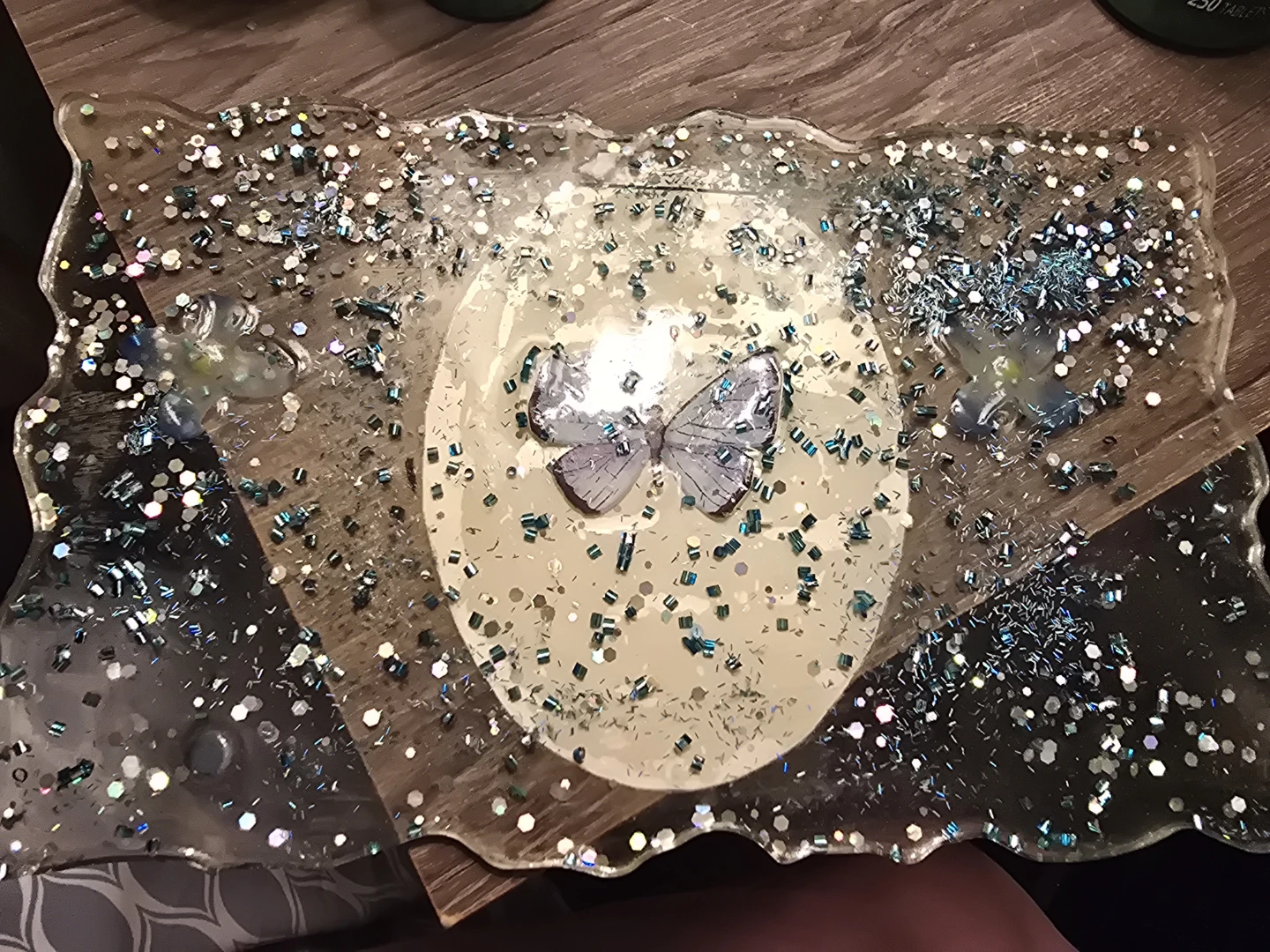Handmade Resin Tray with Mary and Baby Jesus Art - photo 2