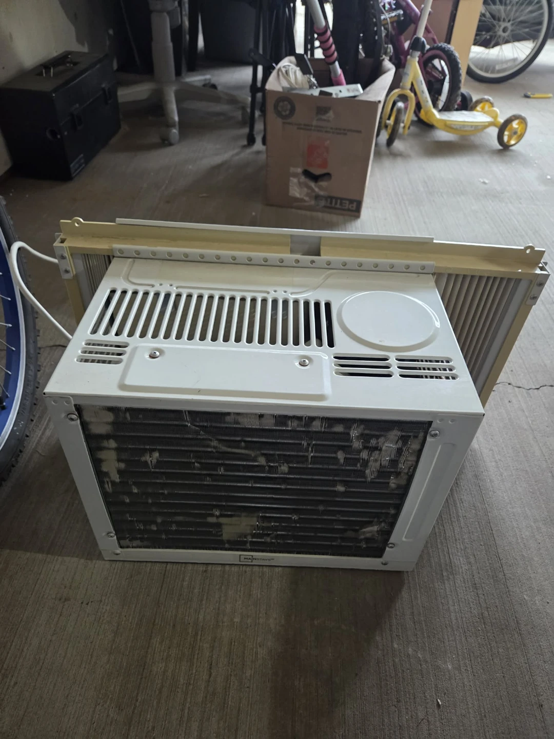 Mainstays Window Air Conditioner - photo 2