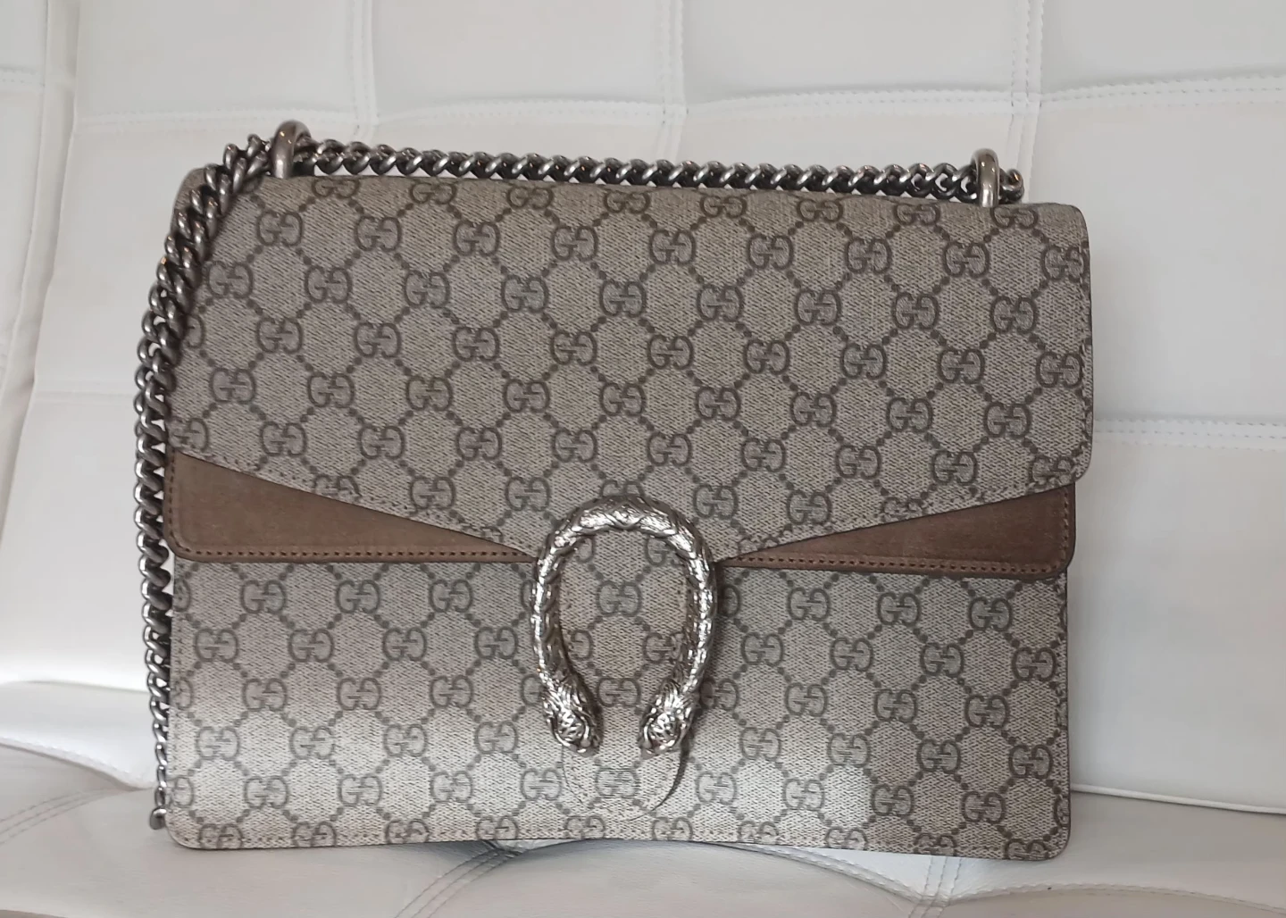 Gucci Dionysus Shoulder Bag