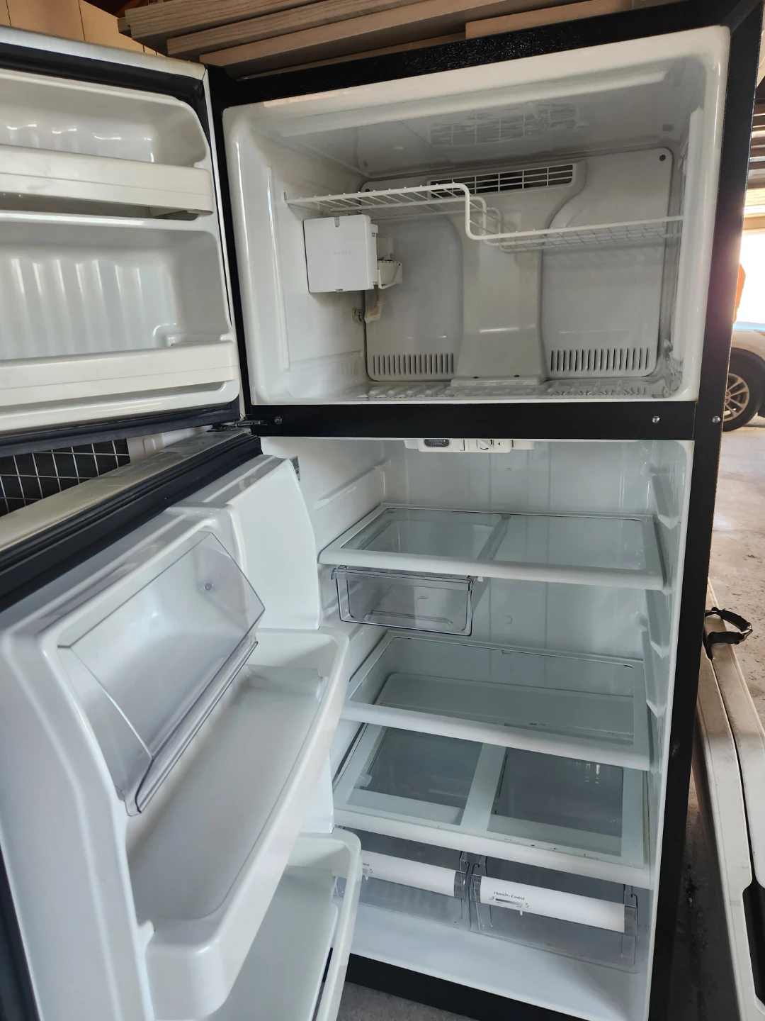 GE Refrigerator - photo 5