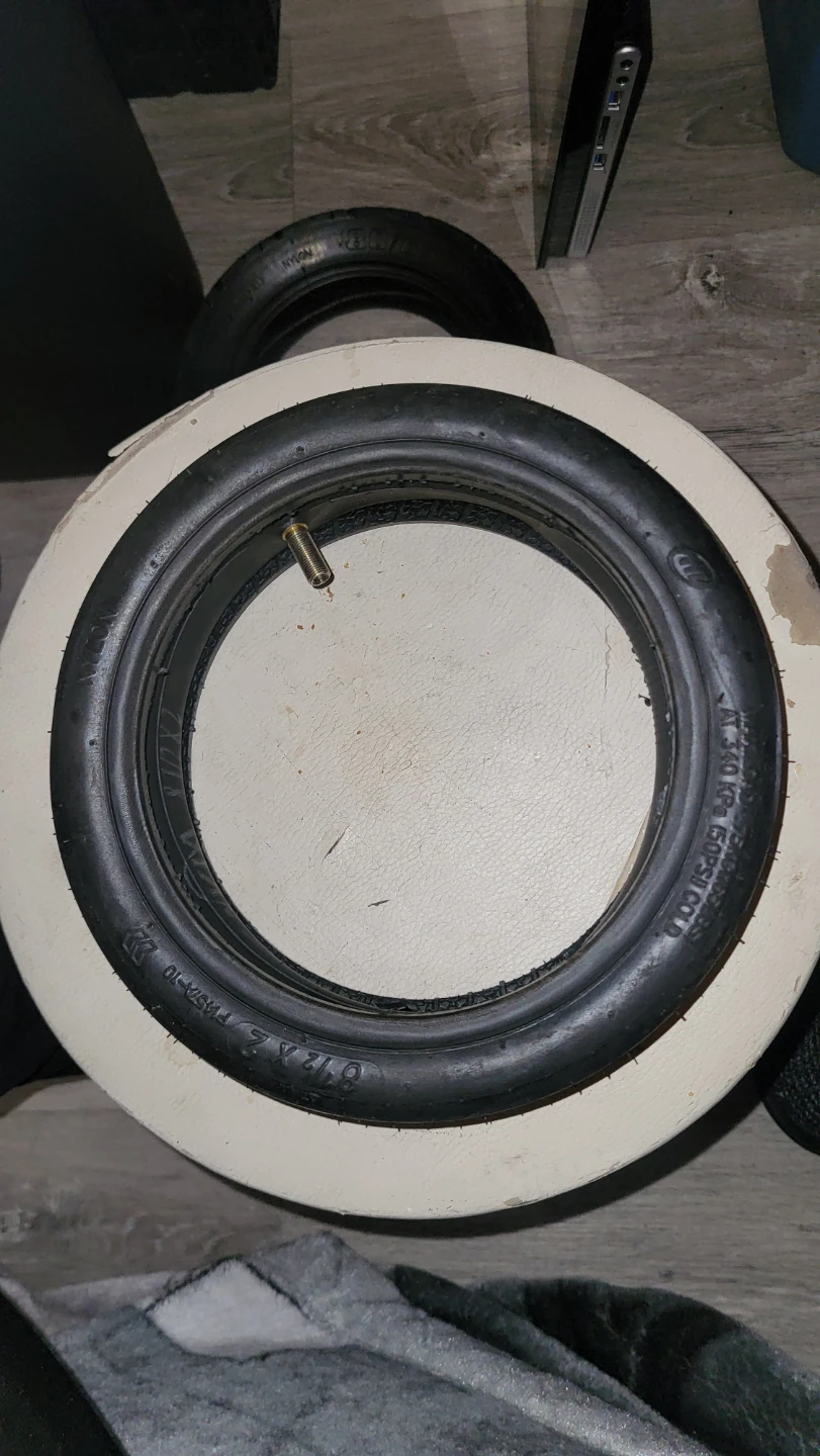 Brand new 8 1/2" X 2" Scooter Tube & Tire - photo 4
