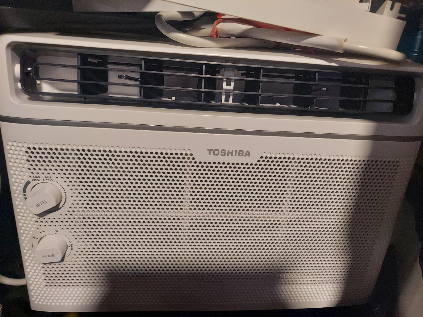 Toshiba Window Air Conditioner - photo 2