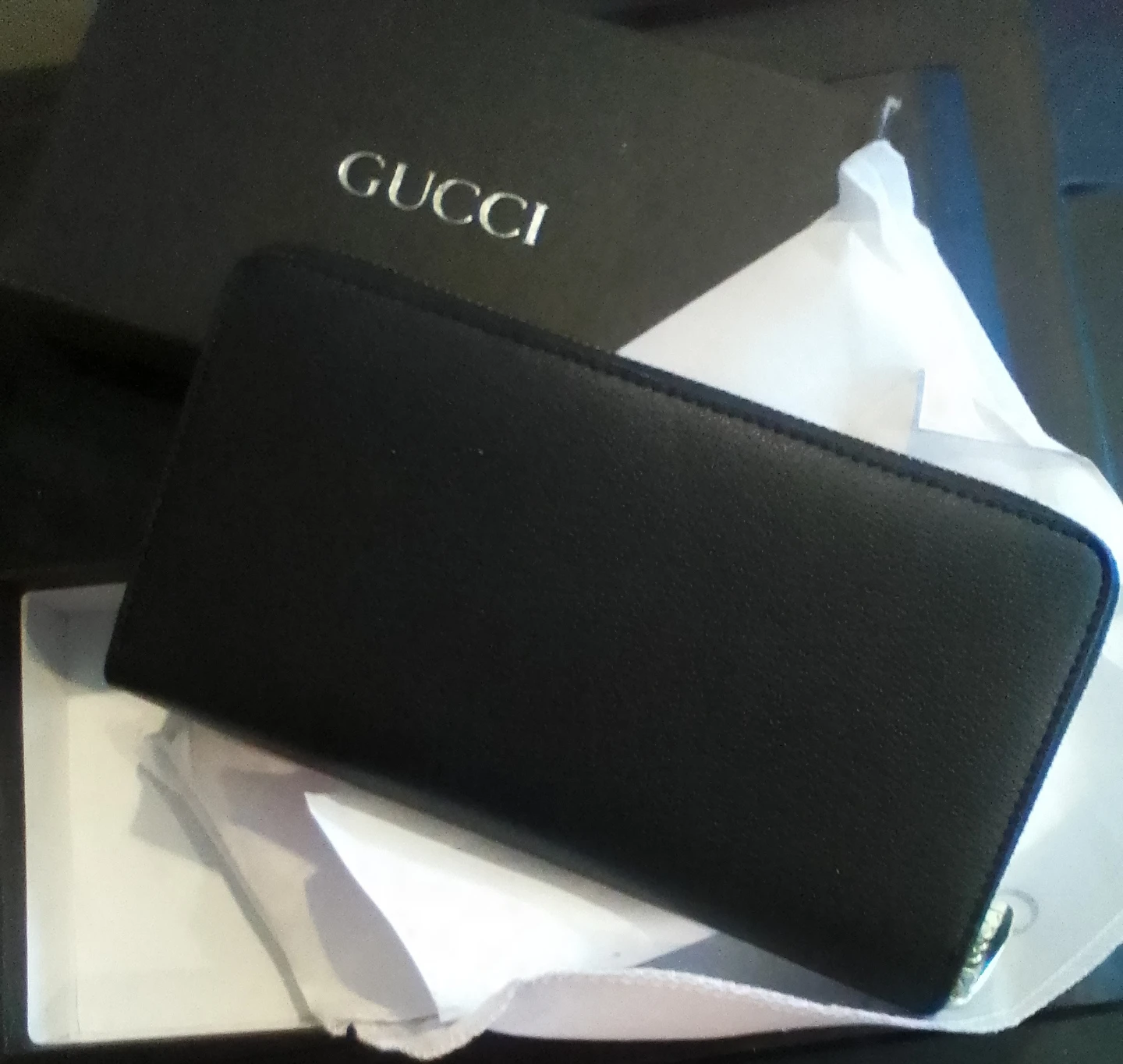 Gucci Zip Around Wallet - photo 3