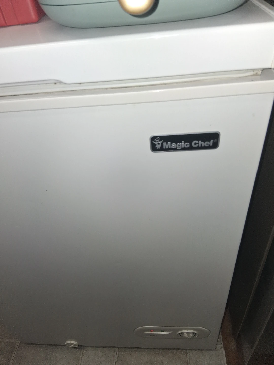 Magic chef 3.3 cu ft chest freezer