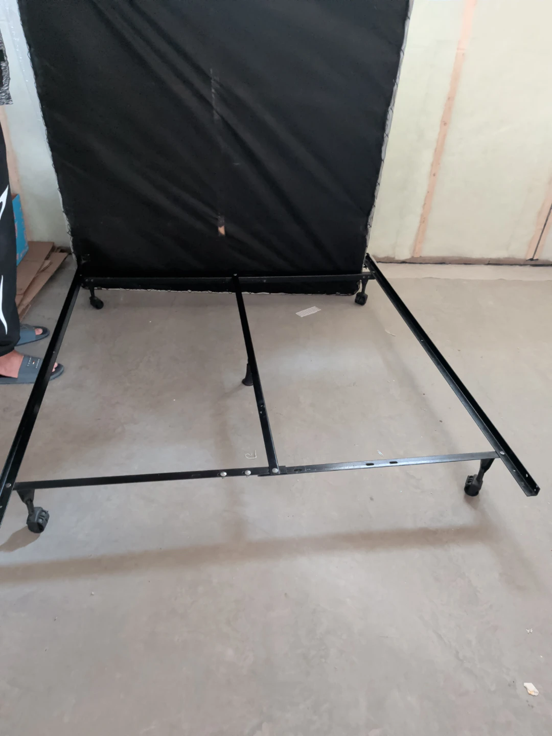Queen Size Mattress and Box Spring Set and bed stand - photo 4