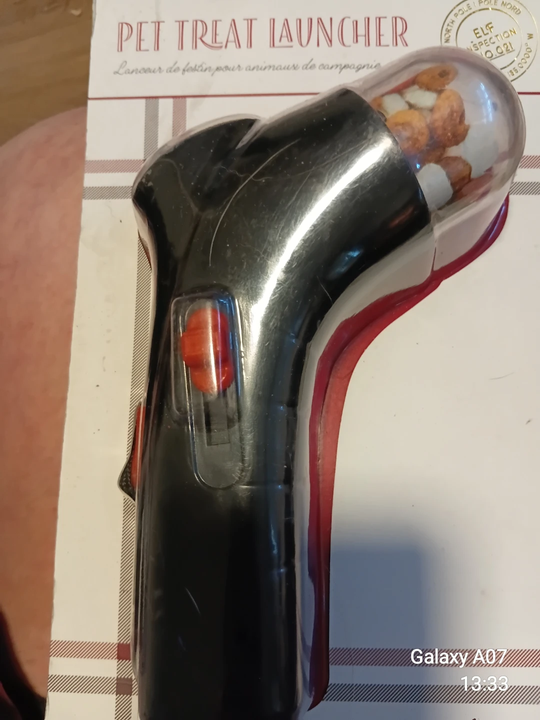 Indigo Pet Treat Launcher